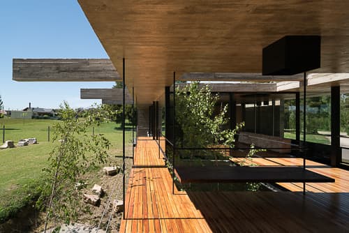 Lateral Casa Celina