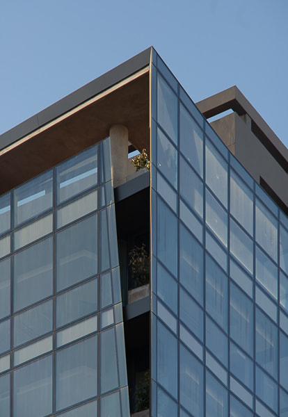 Detalle fachada Edificio Peña